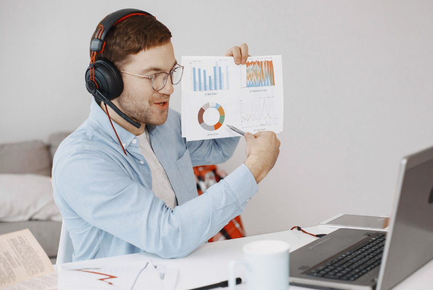 AEO (Answer Engine Optimization)